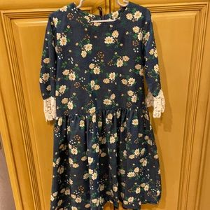 Girls dress size 10